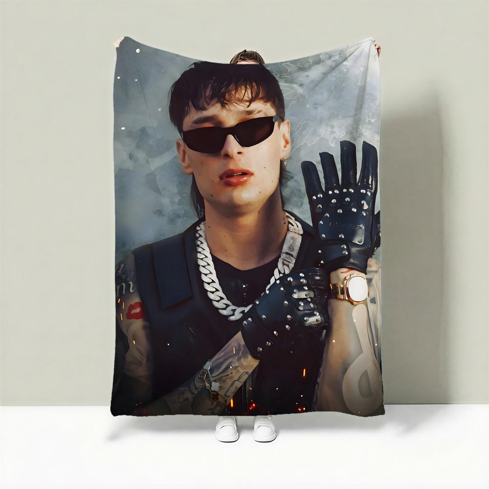 Rapper P-Peso Pluma Throw Lightweight 240g Flannel Blanket Soft Skin-friendly for Summer Cooling 75X95CM