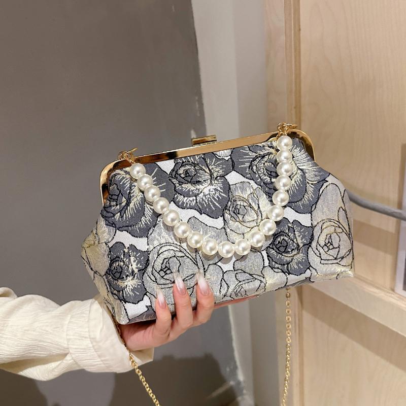 Chinese Cheongsam Style Women's Bag  Crossbody Shoulder Bag  Chain Beads  Embroidered Flower Pattern  New