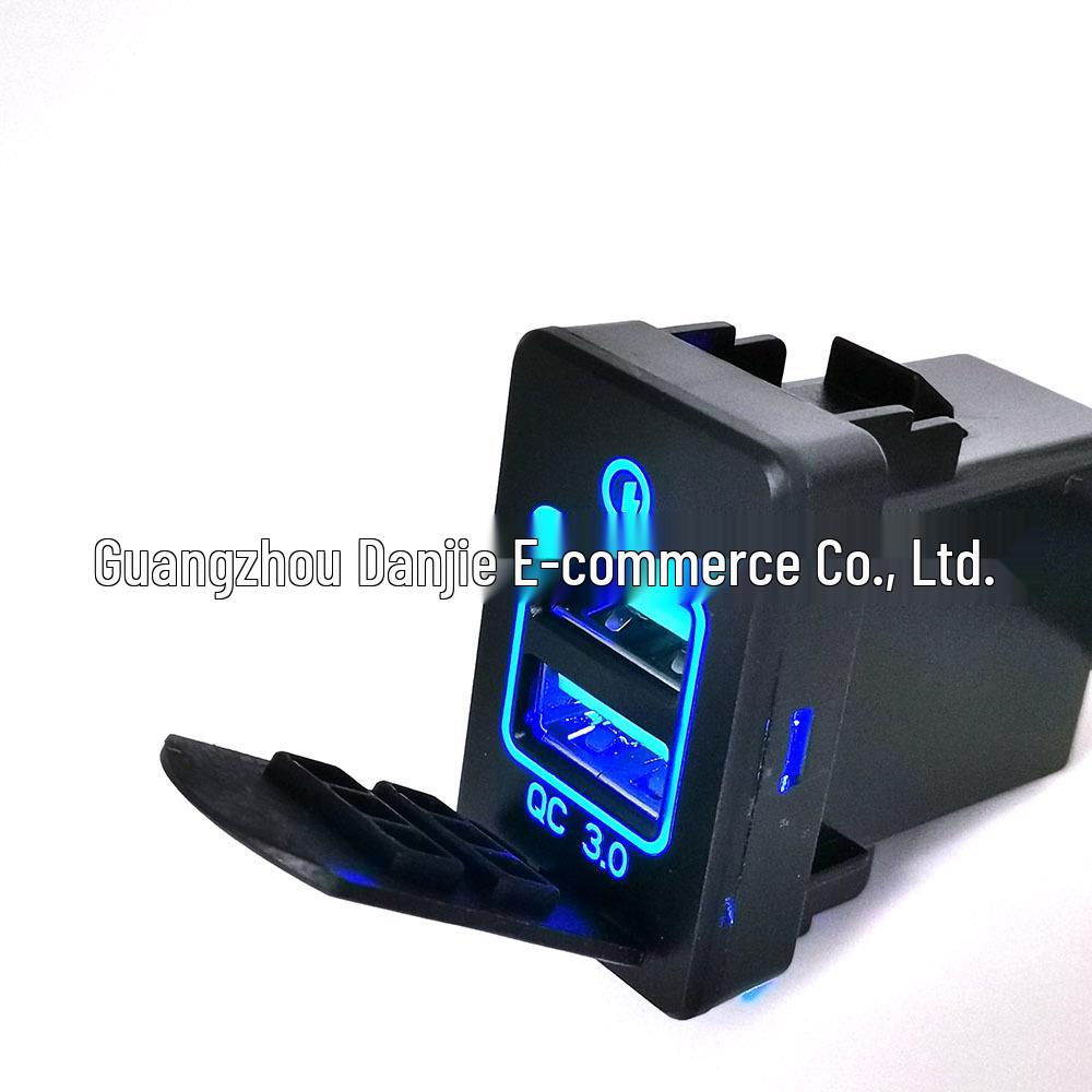 Honda CRV 2017-2021 Dual USB Car Charger with QC3.0 and Blue Light
