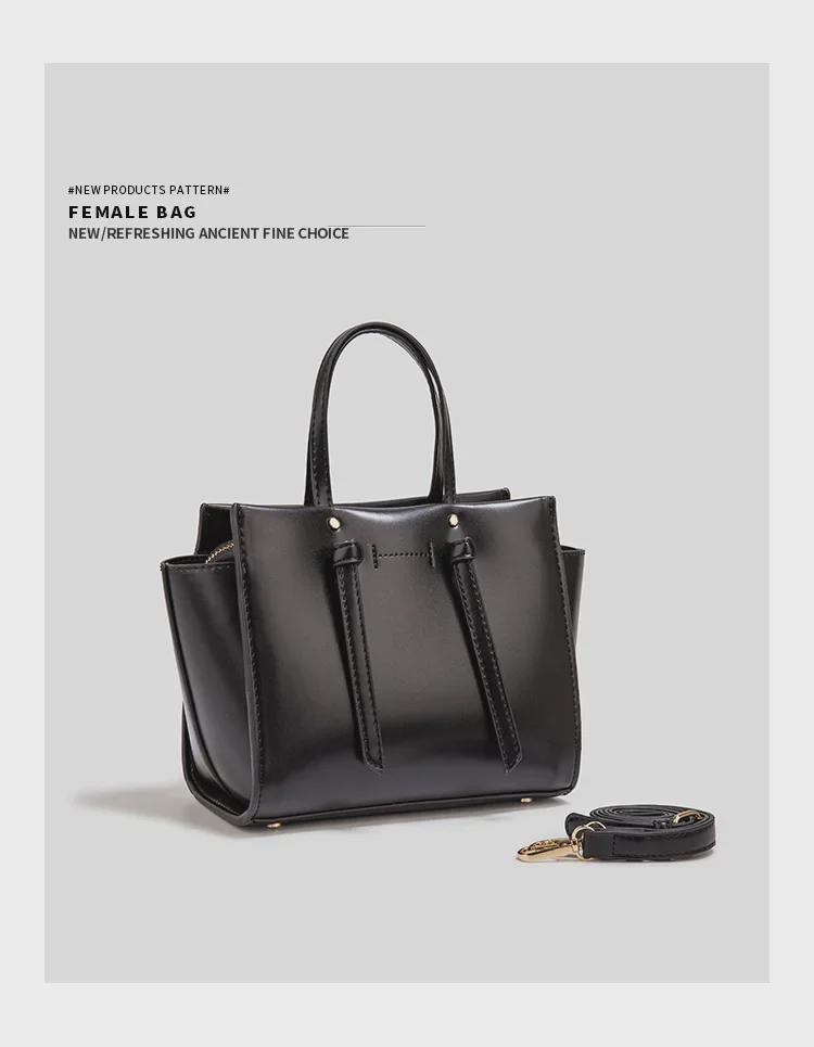 Women's Large Capacity Winged Shoulder Bag - Versatile Cross-Border Messenger Style