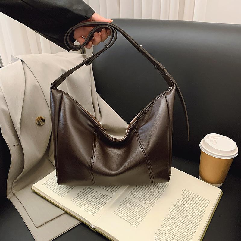 Retro fashion double shoulder tote bag women's 2025 new Korean version trend versatile large capacity shoulder bag commuter women's bag