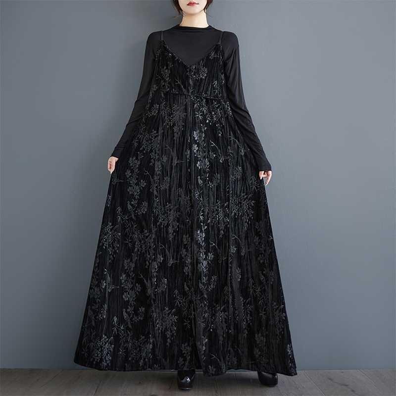 New Retro Niche Dark Jacquard V-neck Temperament Halter Dresses