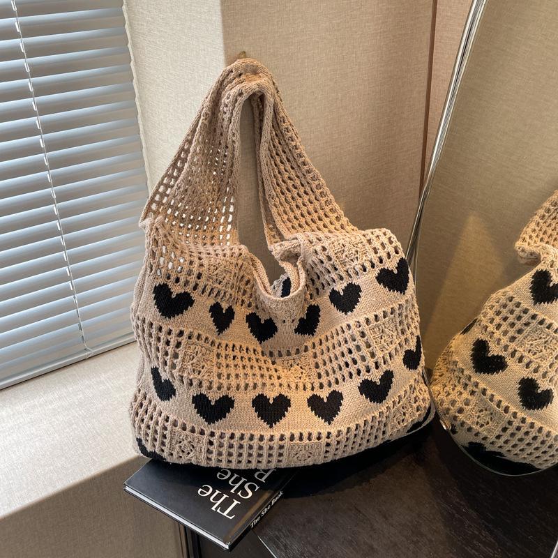 2024 Women's Heart Cutout Knitted Tote: Large-Capacity Handbag, Beach & Shopping Bag