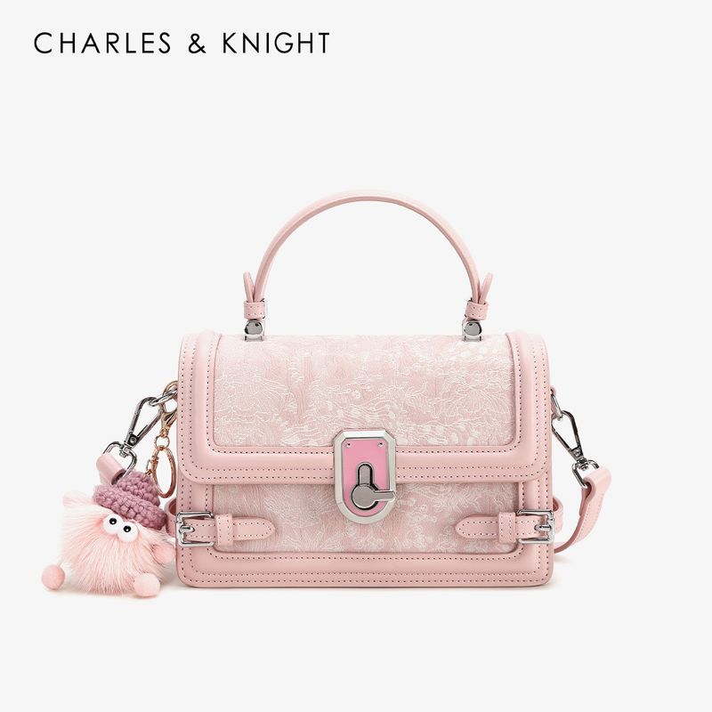 

Charles & Knight Moonlight Treasure Box Handbag Female 2024 New Arrival Work Clothing Fashion Best-Seller Shoulder Small Square Bag Pink Pendant
