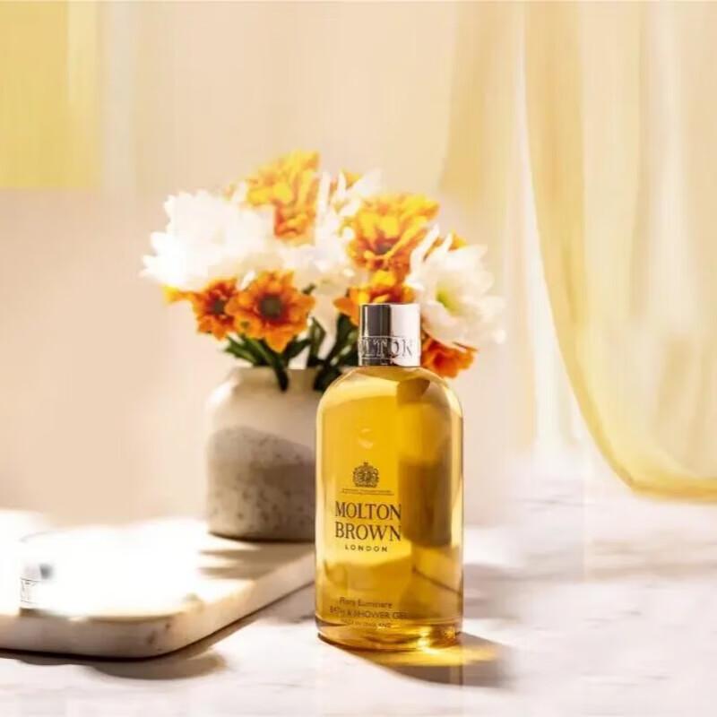 Molton Brown Heavenly Gingerlily Bath & Shower Gel