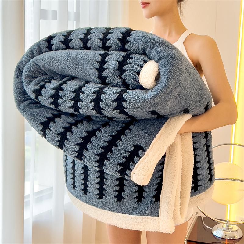 Thicken Warm Flannel Blanket Super Soft Fluffy Queen Blanket Single Double Size Cozy Skin-friendly Multifunctional Nap Blanket