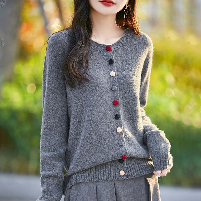 Suéter de cashmere feminino Qinghe cashmere 30% cashmere 70% lã outono e inverno cardigan cashmere macio e quente