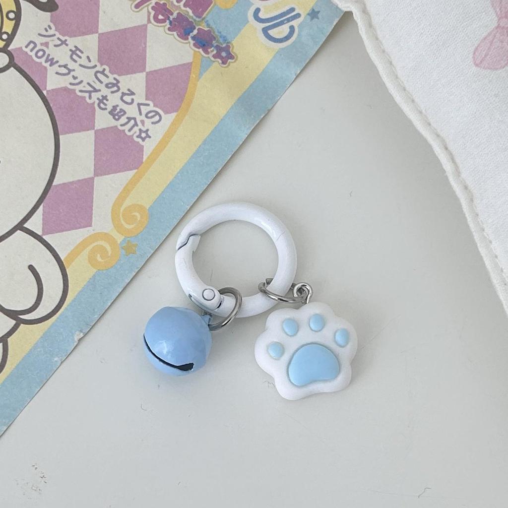 Soft Cat Paw Keychain Bell – Cute Pendant Gift for Friends & Couples