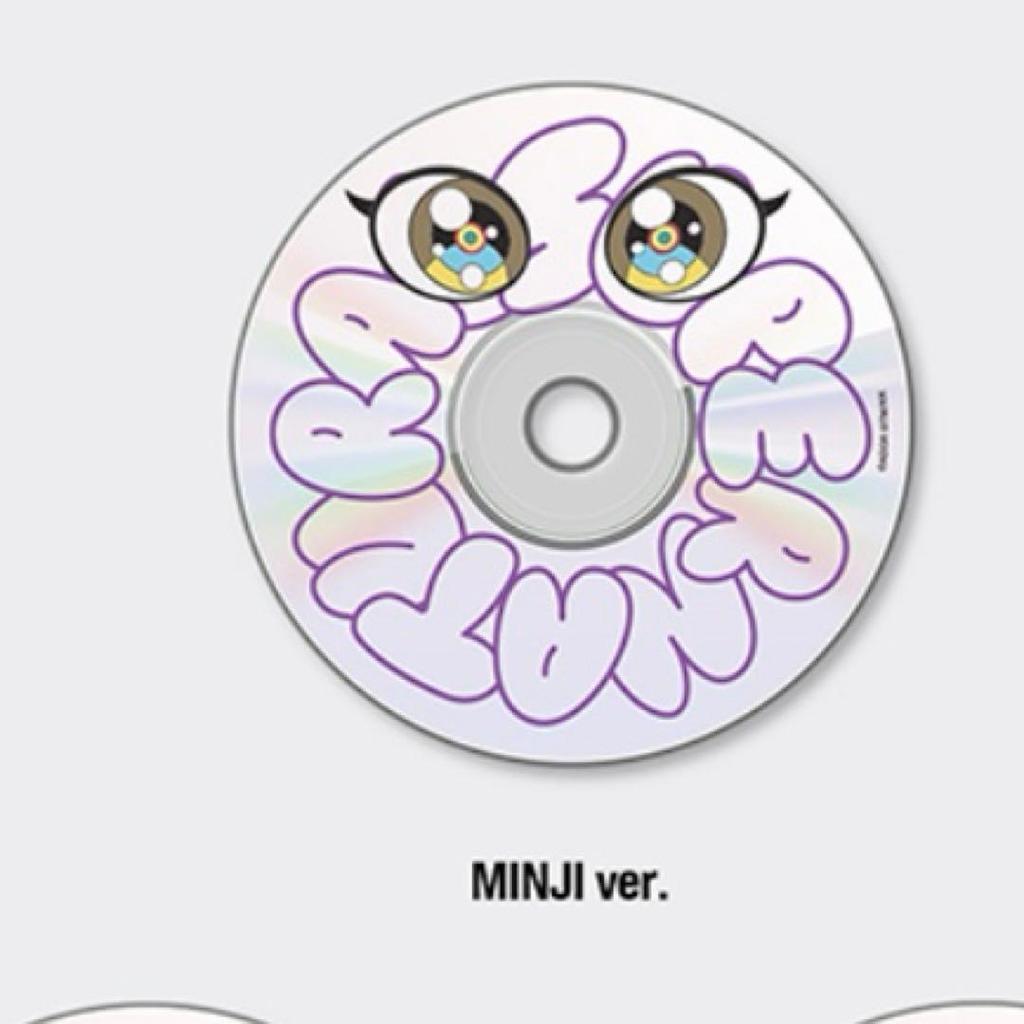 [USED] NewJeans Supernatural MINJI