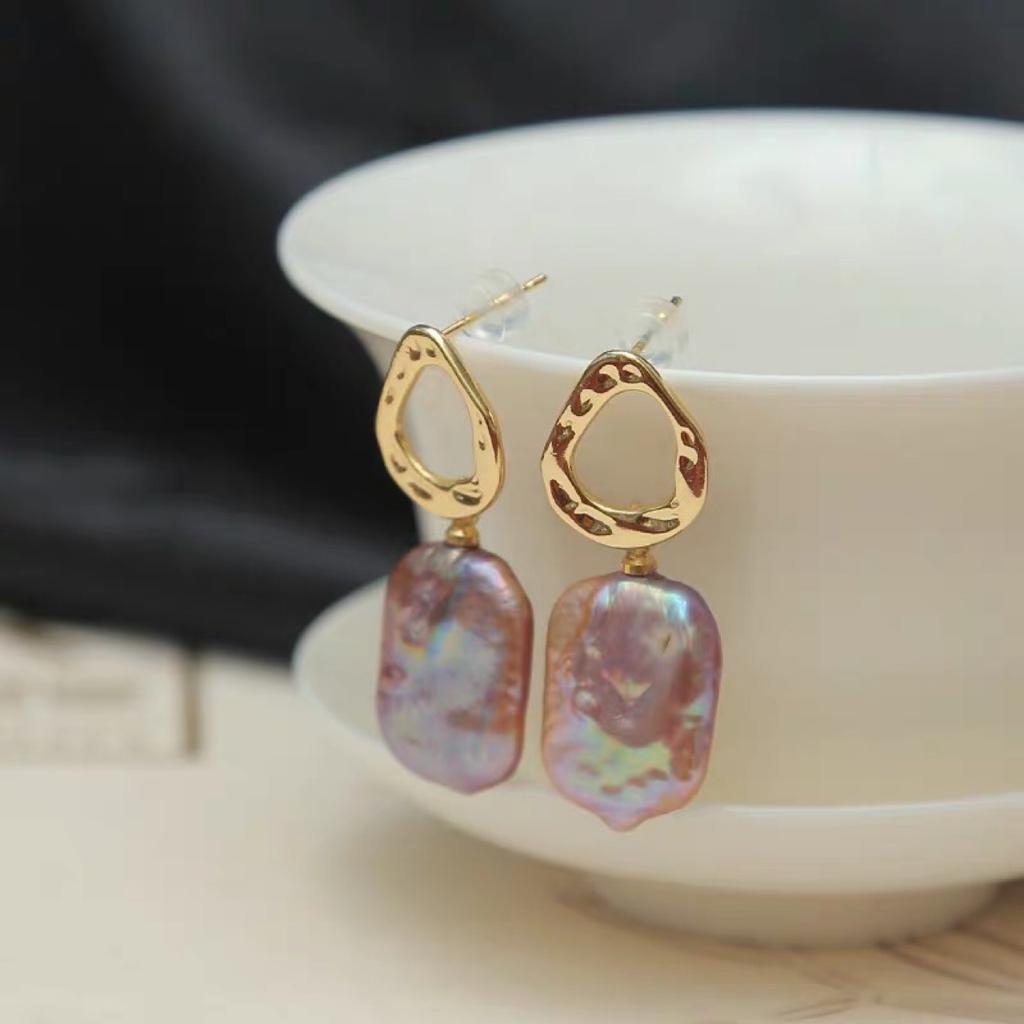Natural Baroque Pearl Earrings Pink Purple Earrings French Retro Temperament Special-shaped Beads Natural Large Square Stud Earrings Women