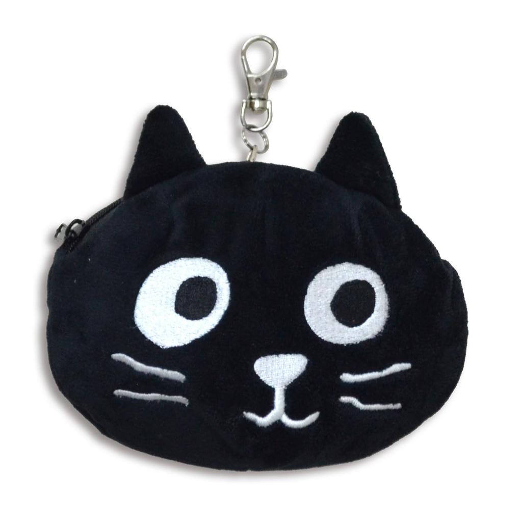 Fluffy Plush Pass Case with Reel and Keychain, Zipper Closure, and Storage, Perfect for IC Cards and Cards. Featuring a Black Cat Design. Lightweight