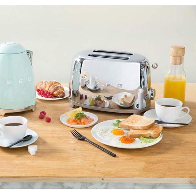 Тостер Smeg TSF01SSEU