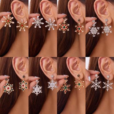European & American Christmas Snowflake Earrings: Women's Fashion Diamond Pearl Studs