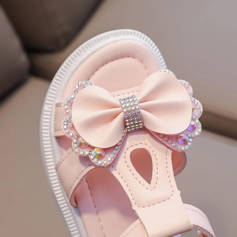 Girl's Sandals 2024 Summer Children's Princess Beach Shoes Students Comfortable Sweet Princess Fashion Shoes Elegant Temperament