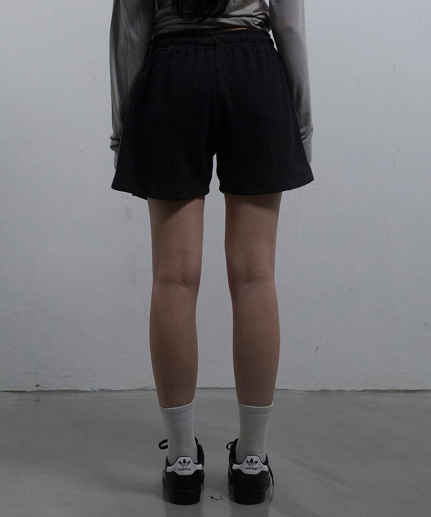 CHICKS Knitting-Like Track Shorts Charcoal