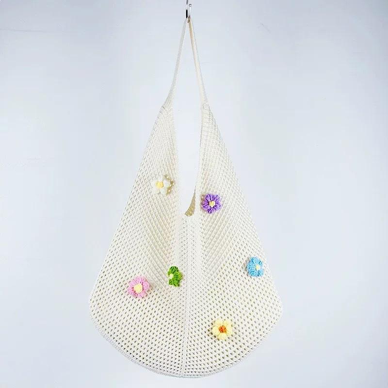 

Hollow woven bag women s large capacity summer seaside vacation wind relaxation flower beach leisure bag
