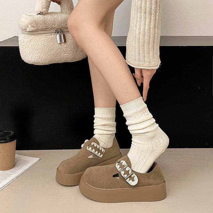 [Yushilai] College Style Platform Loafers Women's 2025 Winter New Retro Fashion Casual Versatile Single Shoes