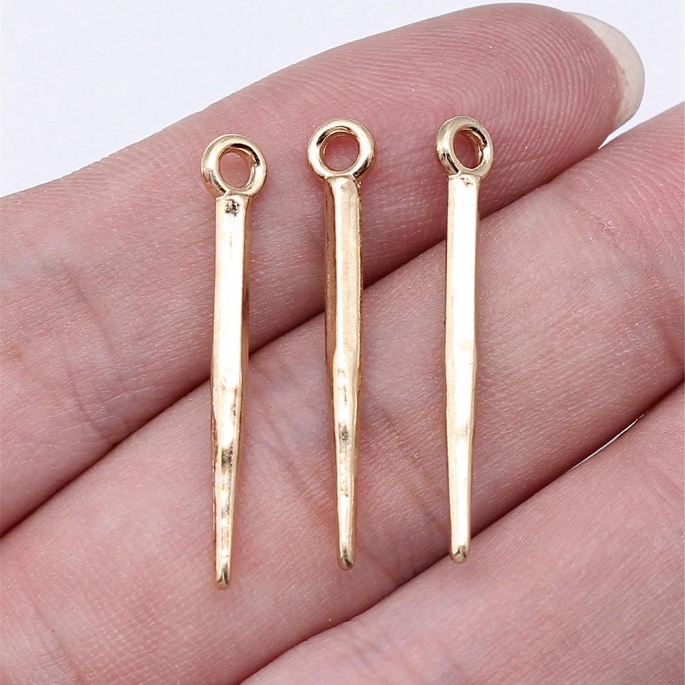 Mărgele cu capăt sertizat și pandantiv conic, accesorii, piese, bijuterii masculine, ornamente estetice masive