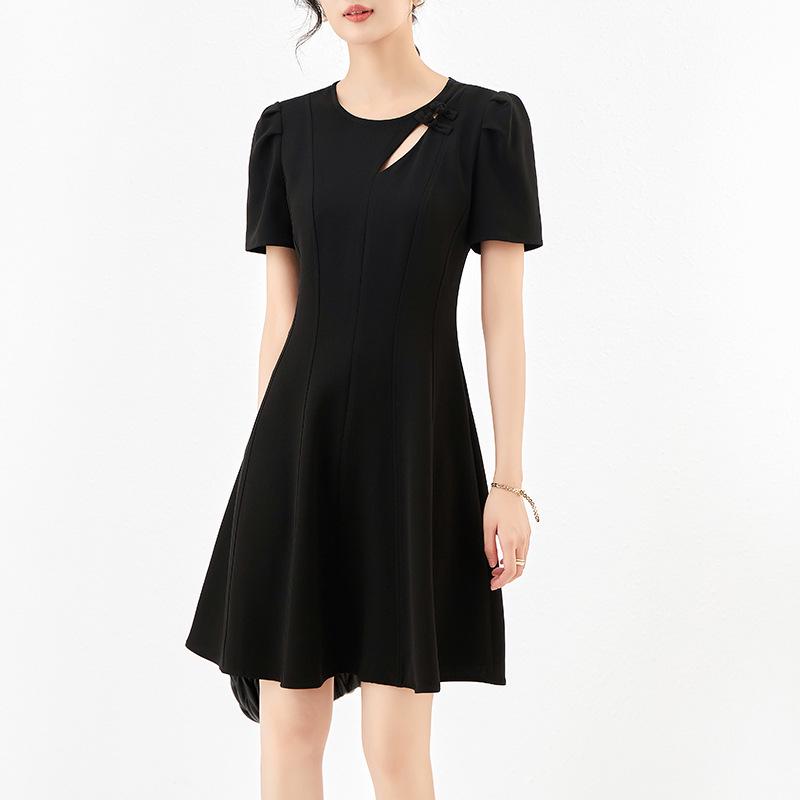 

Платье из ацетата с вырезами (Возвраты не принимаются, Специальная цена) XL чёрный