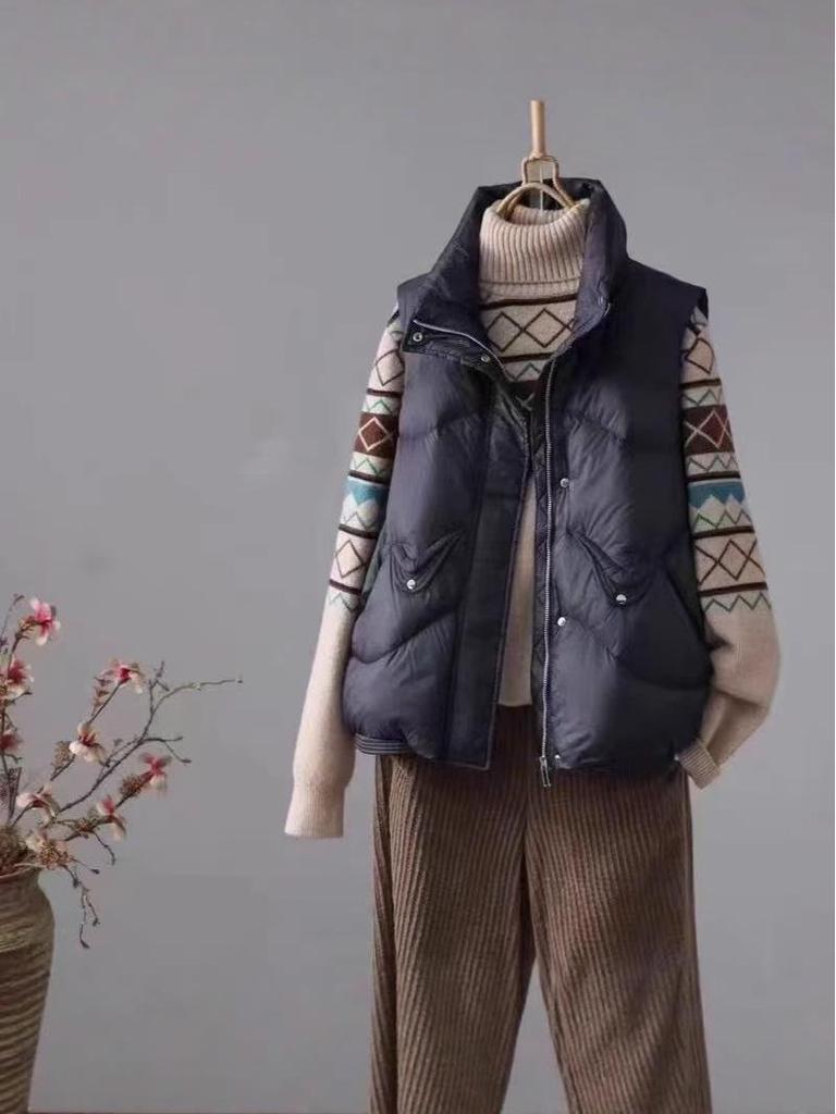 Women's Lightweight Down Vest - Warm, Sleeveless, Stand-up Collar, Fashionable Short Style