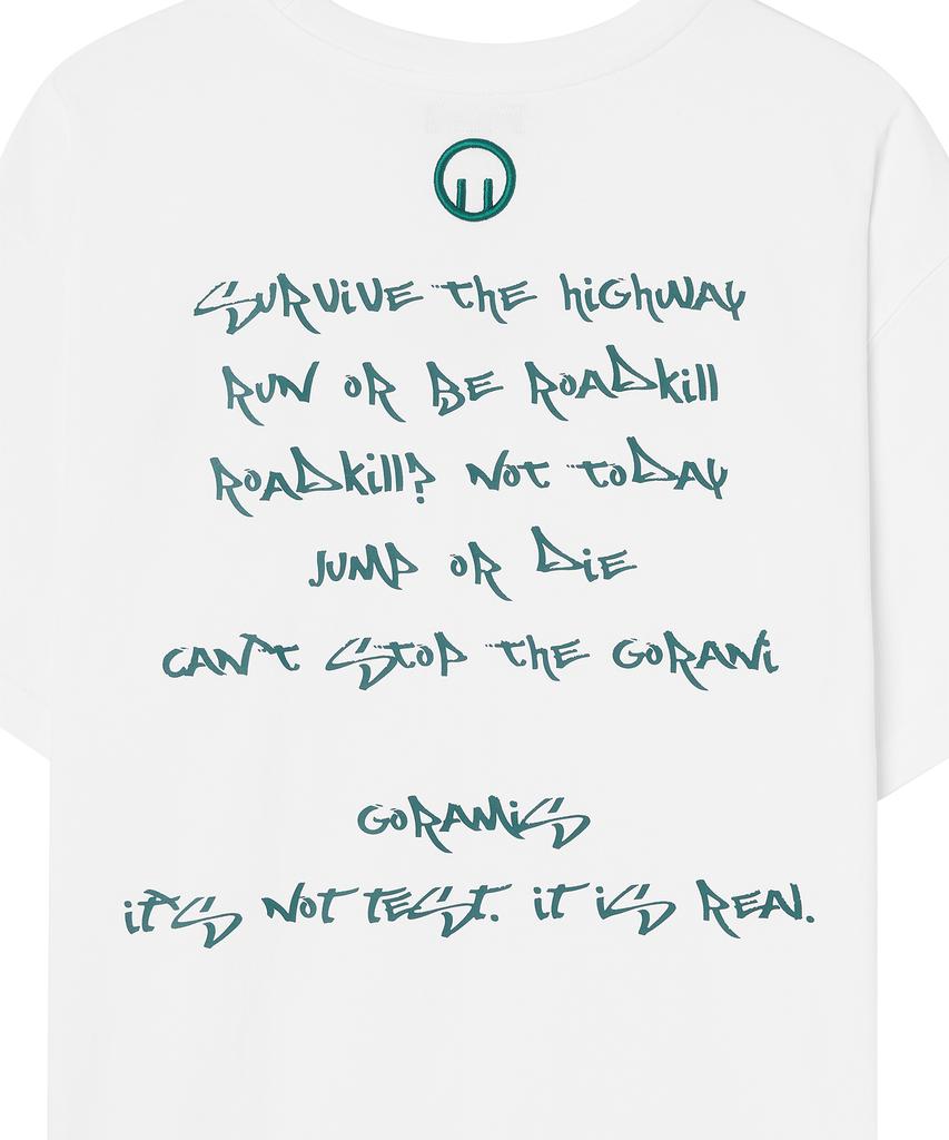 GORAMIS Raw Script Print Short Sleeve T-Shirt [White]