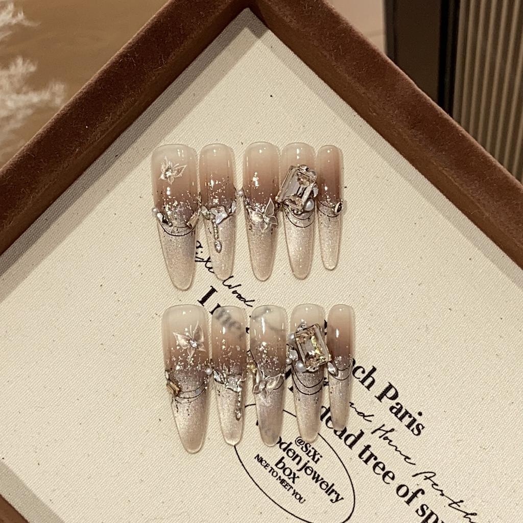 Fall and Winter Maillard High-end Caramel Smudge Gradient Cat Eye Butterfly Broken Diamond Wheat Path