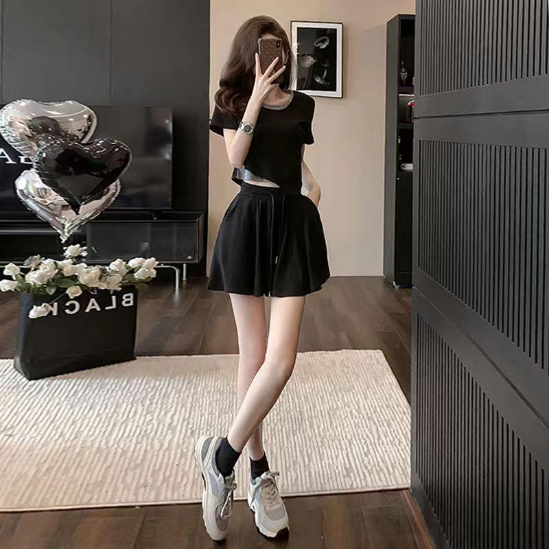 Petite Women s Salt-Style Casual Sportswear: Short-Sleeve Faux Two-Piece Top & Shorts Set L