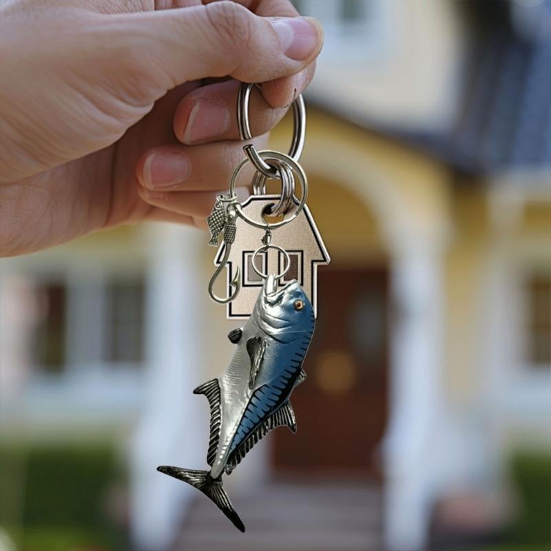 Acrylic Fish Keychain Accessory for Bag Use and Daily Carry, Metal Hook Detail, Fishing Theme Style for Display Placement