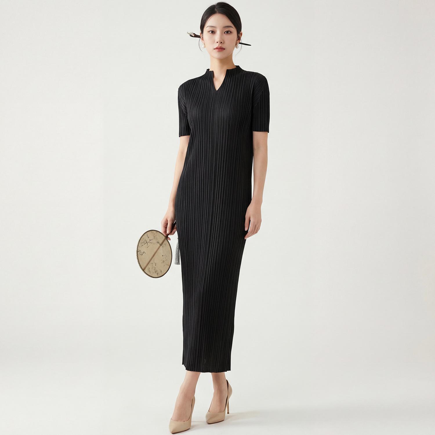 

Miyake Summer Dress: Elegant, Casual Retro Medium-Length Skirt for Women One Size