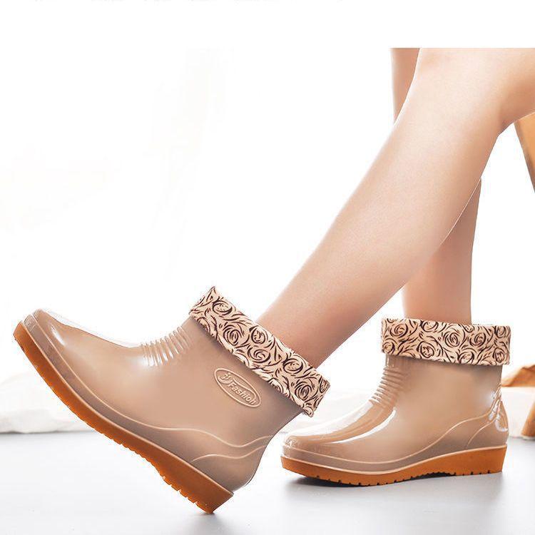 Rain shoes female adult fashion trend water boots water shoes non-slip waterproof velvet cotton thermal short tube platform rain boots four seasons