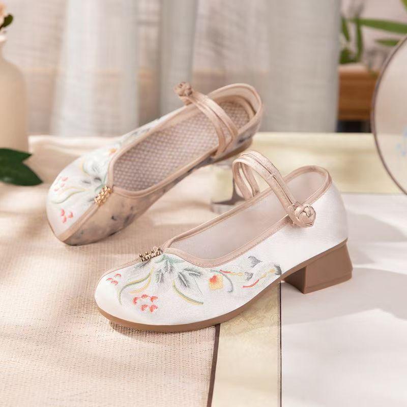 Women's New Ethnic Style Block Heel Embroidered Shoes Soft Sole Non Slip Round Toe Buckle Strap Hanfu Shoes Cheongsam Shoes