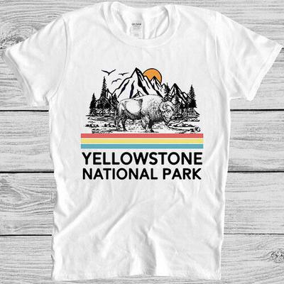 Yellowstone National Park  80s Vintage Cool Gift Tee T Shirt M690
