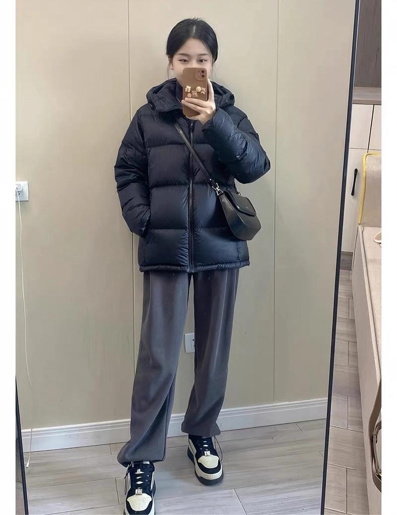 Women’s Short Hooded Windproof Thicken Warm Winter Puffer Jacket