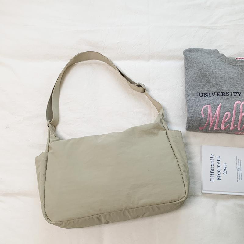 Nylon Shoulder Bag Women's Solid Color Large Capacity Crossbody Bag