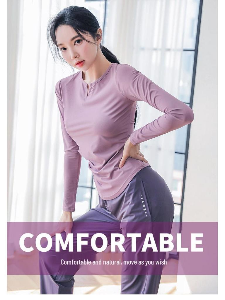 Women's Plus Size Quick-Dry Long Sleeve Sportswear for Running, Yoga, and Pilates.