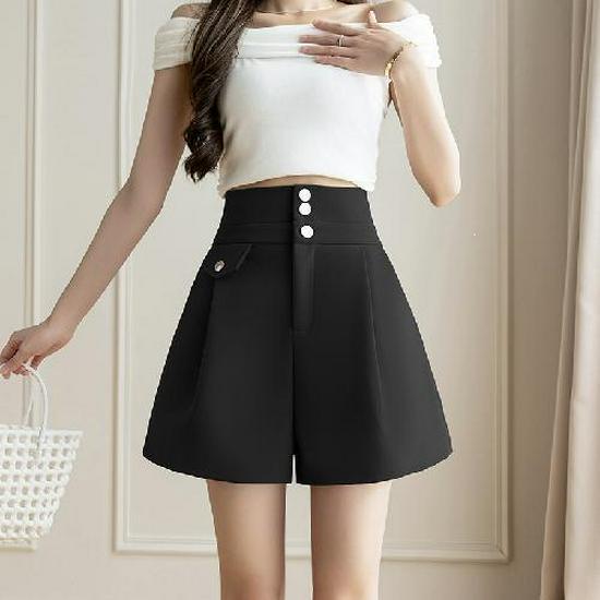 2026 Spring/Summer Women's Slimming Wide-Leg A-Line Suit Shorts and Fashion Outerwear with Versatile OL Boots
