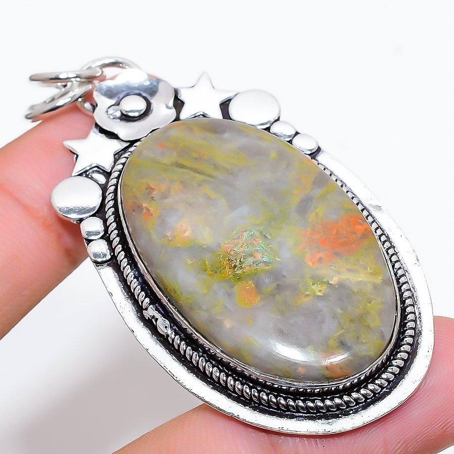 

Этническая ювелирная подвеска ручной работы с драгоценным камнем унакитом 2,64 дюйма SR-2748