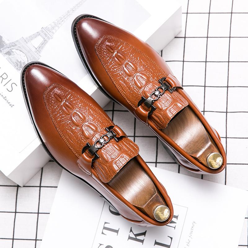 

Autumn Embossed Large-size Casual Leather Shoes Outdoor Business Handmade Leather Shoes Men s Shoes 46