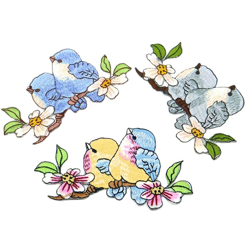 1Pc Bird Patch Cartoon Cloth Sticker DIY Clothing Decoration Faishon Flower Patch Embroidered Cheongsam Patch