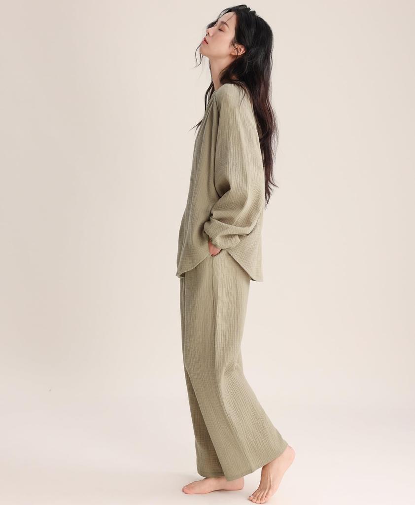 House Yayoi Gauze Long Comfortable Sleepwear Set for Spring and Perfect for Hospital and Other Available in Green Women's Double-Layered Pajamas,