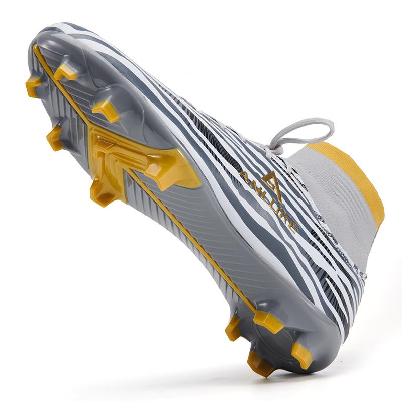 Футбольные бутсы — фото 7