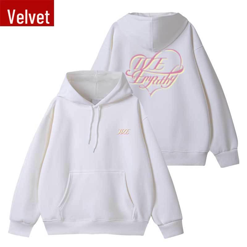 Hanorac IVE Empathy: Hanorac larg cu imprimeu, căptușit cu fleece subțire, perfect pentru toamnă și iarnă.