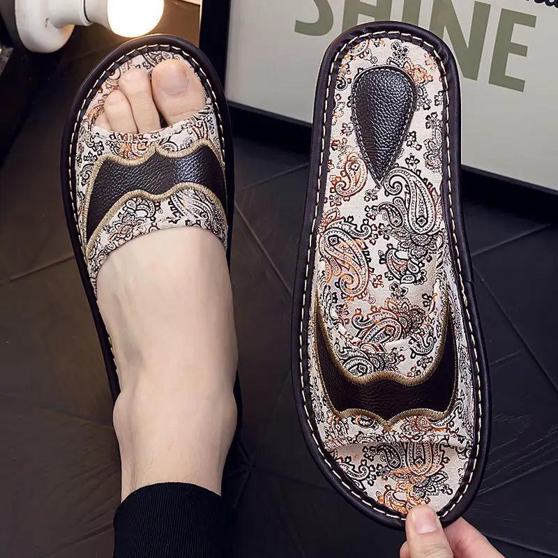 Printed Summer Slippers for Women Anti Slip Soft Sole for Men Indoor Home Couple's New Trendy Leisure Flat Bottom Slippers