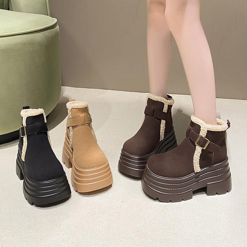New Winter Women's Warm Snow Boots Outdoor Plush Ankle Shoes Anti-skid Chunky Leather Sneakers Buckle Short Fur Boots Woman 10CM