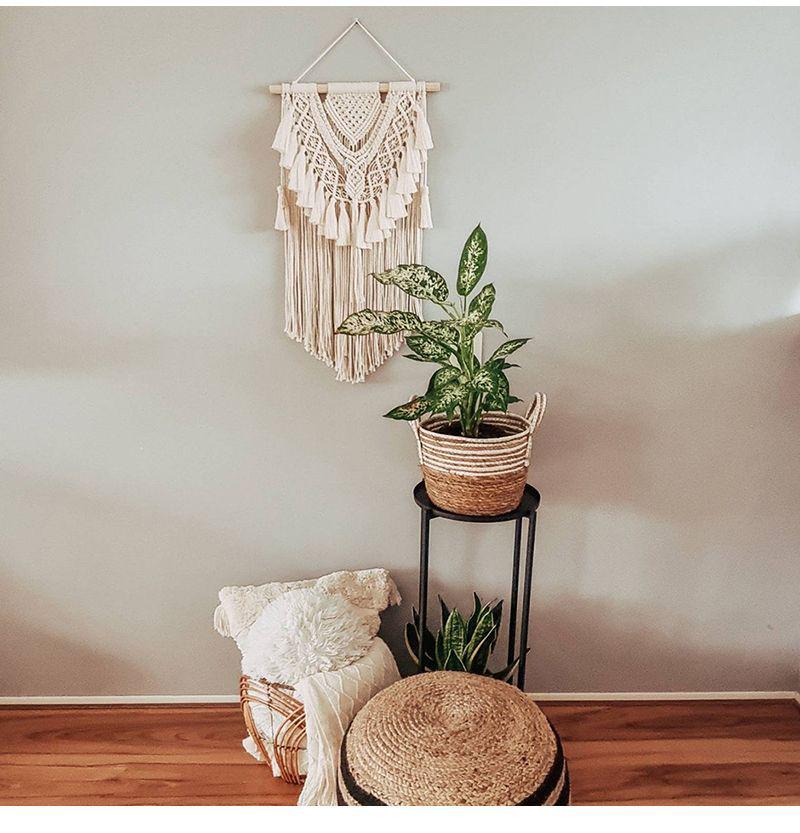 Handmade Indian Dream Catcher Feather Wind Chime - Creative Wall Hanging for Bedroom or Homestay Decoration