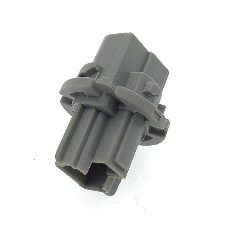 90075-60026 Rear Turn Signal Lamp Holder Plug for Toyota Camry & Lexus Crown.