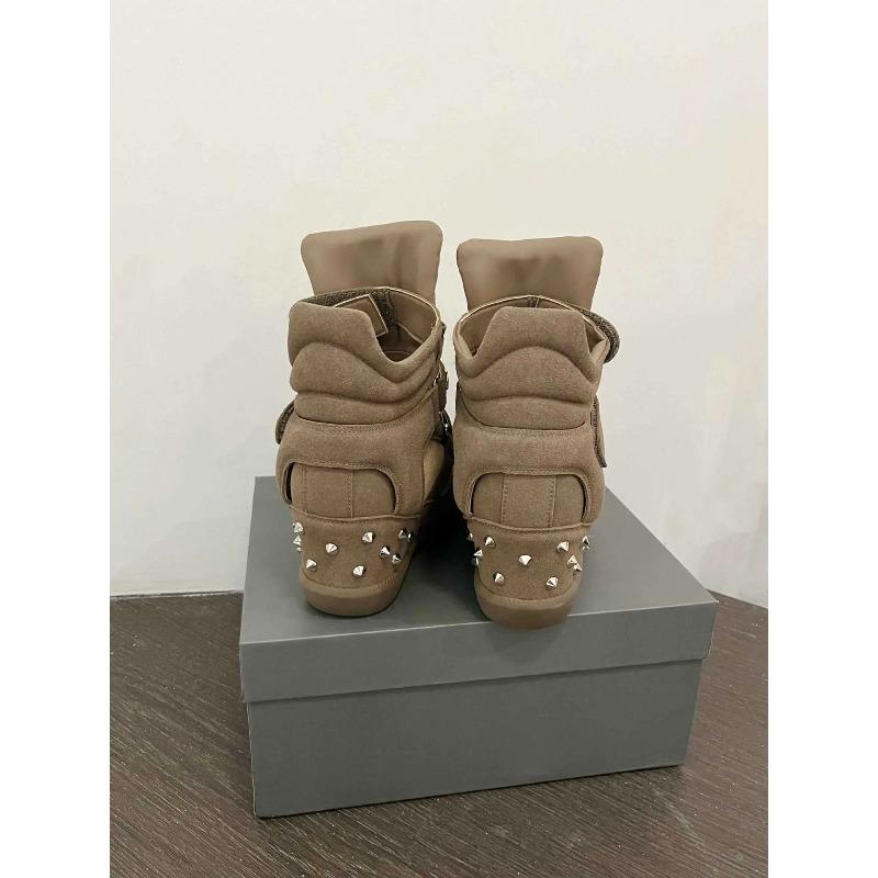 Retro Soft High Top Casual Shoes Women's Star Rivet Thick Bottom Heightening Board Shoes Spring