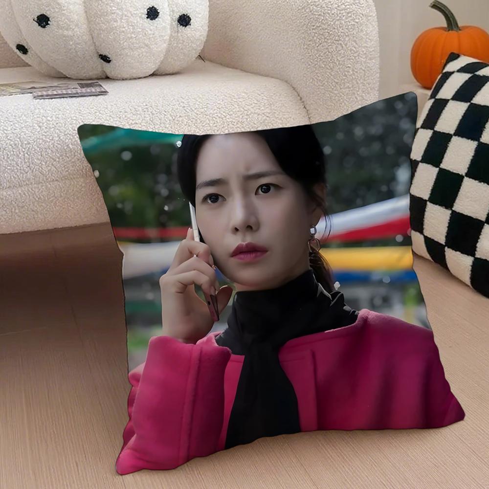 Actor Seductive LLim Jiyeon Cushion Cover Throw Pillow Cover Hidden Button Durable Polyester Chair Cushion