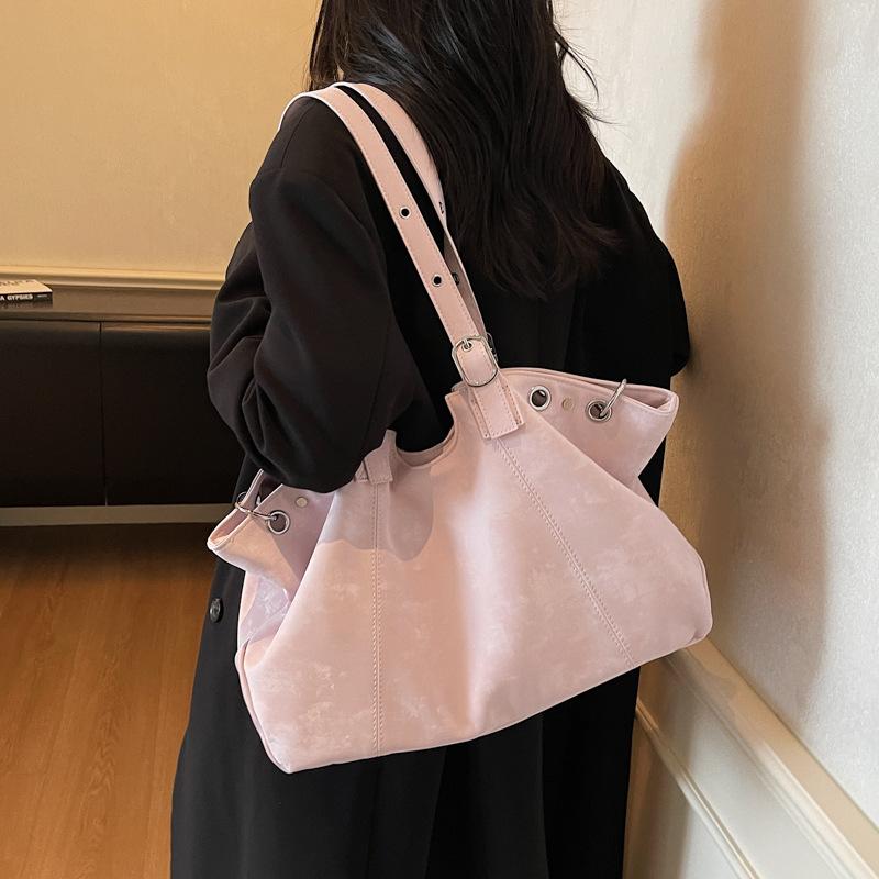 Large-capacity Pleated Bag Women's Autumn and Winter Versatile 2025 New Casual Shoulder Underarm Bag Work Commuter Tote Bag
