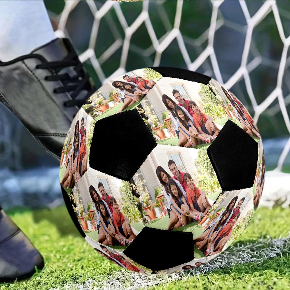 Buiten tijd doorbrengen met het gezin. Gepersonaliseerd beeld Maat 5 Voetbal Machine-gestikt Binnen/Buiten Universeel Voetbal Gepersonaliseerde Bedrukking socce